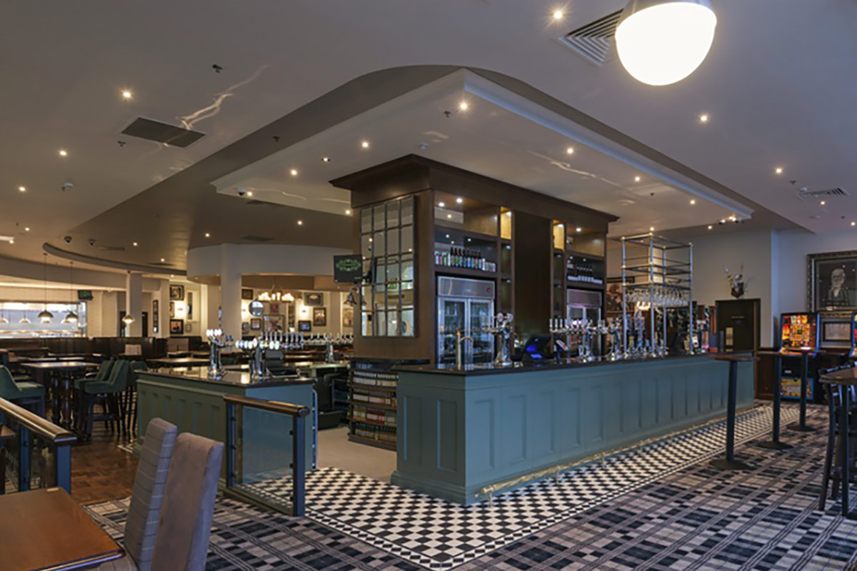 Wetherspoon (The Newyearfield)