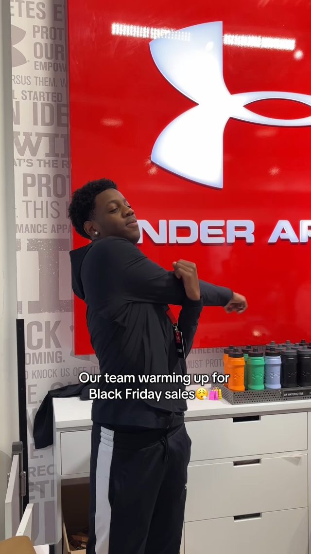 Cardio? No, just prepping for Black Friday🤭🛍️ #LivingstonDesignerOutlet #BlackFriday #OutletFinds