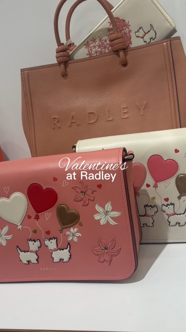 This Valentine’s Day, make it personal ✨Bespoke keyrings, personalised with initials or a Valentine’s message — plus a glass of fizz while yours is made 🥂📍 Radley, Livingston Designer OutletThursday 12th and Friday 13th#RadleyLondon #ValentinesAtLDO #PersonalisedGifting #LivingstonDesignerOutlet #ValentinesGiftIdeas